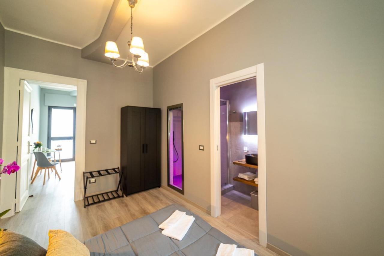 Appartamento Loft85 - Self Check-In Centro! Messina Esterno foto
