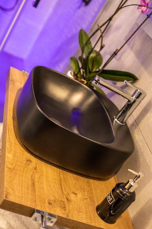 Appartamento Loft85 - Self Check-In Centro! Messina Esterno foto